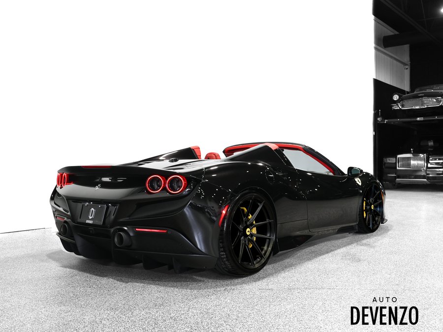 Ferrari F8 Spider 2021 2021 Noir