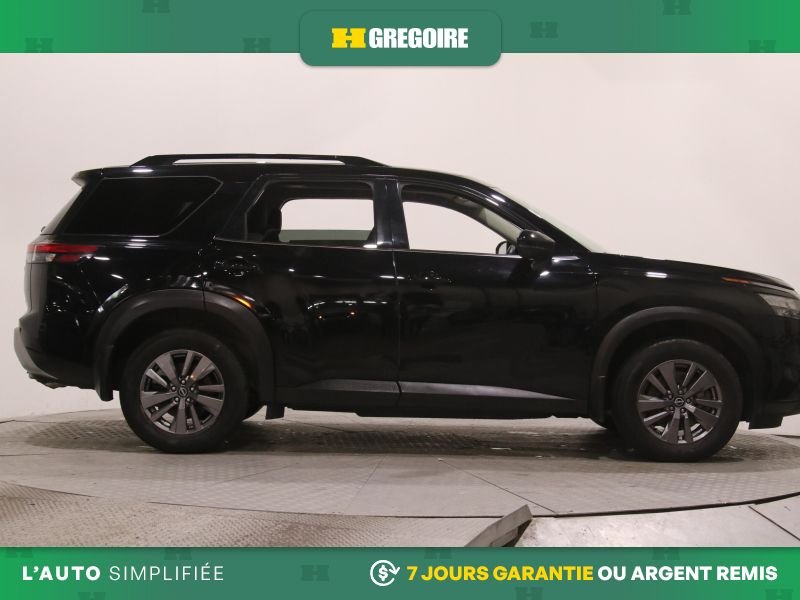 2024 Nissan Pathfinder Black Saint-Eustache - photo #10