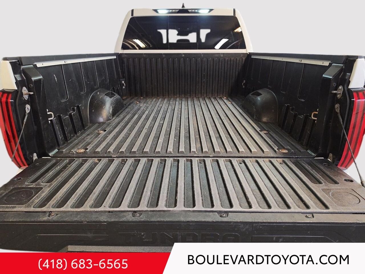2023 Toyota Tundra 531789-32 | SR DOUBLE CAB, 4x4 White Québec - photo #19