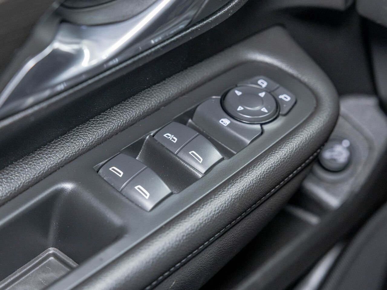 GMC Terrain SLE AWD *SIÈGES CHAUF* HAYON ELEC CARPLAY REG ADAP 2024 Noir Saint-Jérôme - photo #25