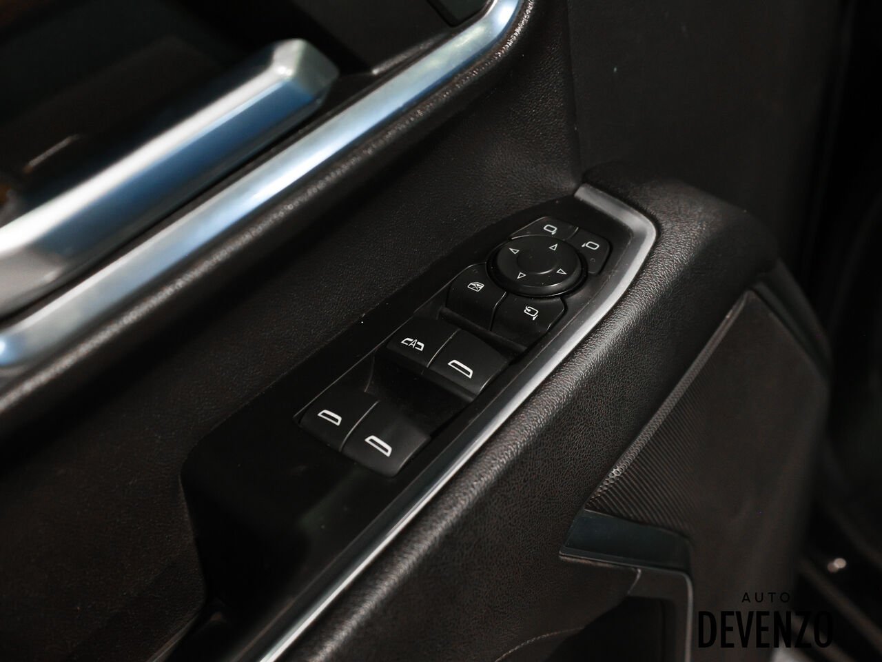 2024 Chevrolet Silverado 3500HD Black Saint-Eustache - photo #10