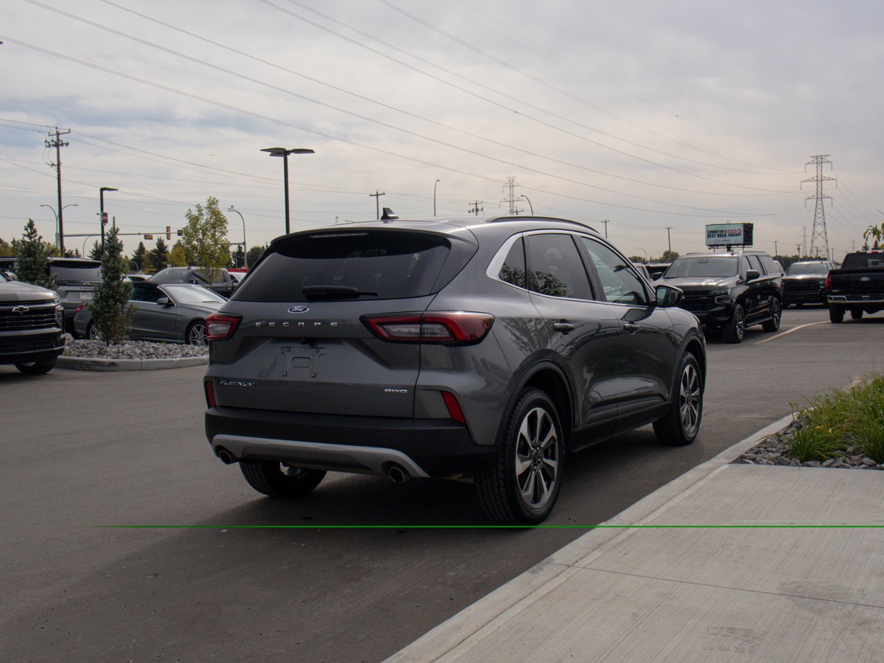 2024 Ford Escape Platinum AWD Grey Sherwood Park - photo #9