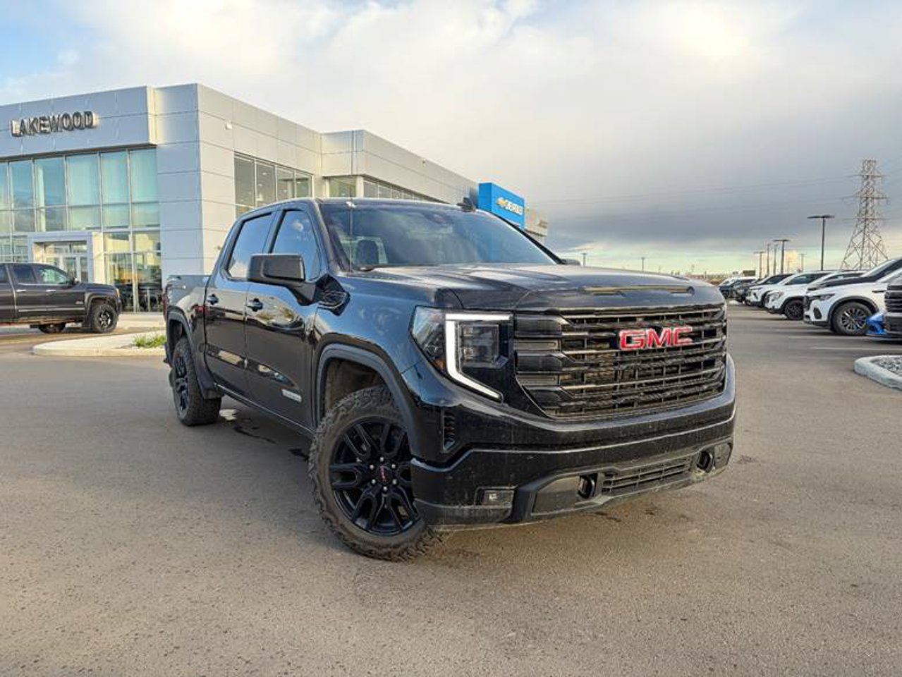 2022 GMC Sierra 1500 4WD Crew Cab 147 Elevation Black Sherwood Park - photo #1