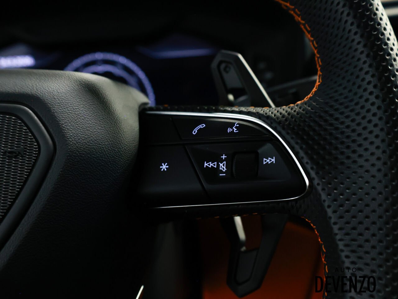 2024 Lamborghini Urus Black Saint-Eustache - photo #12