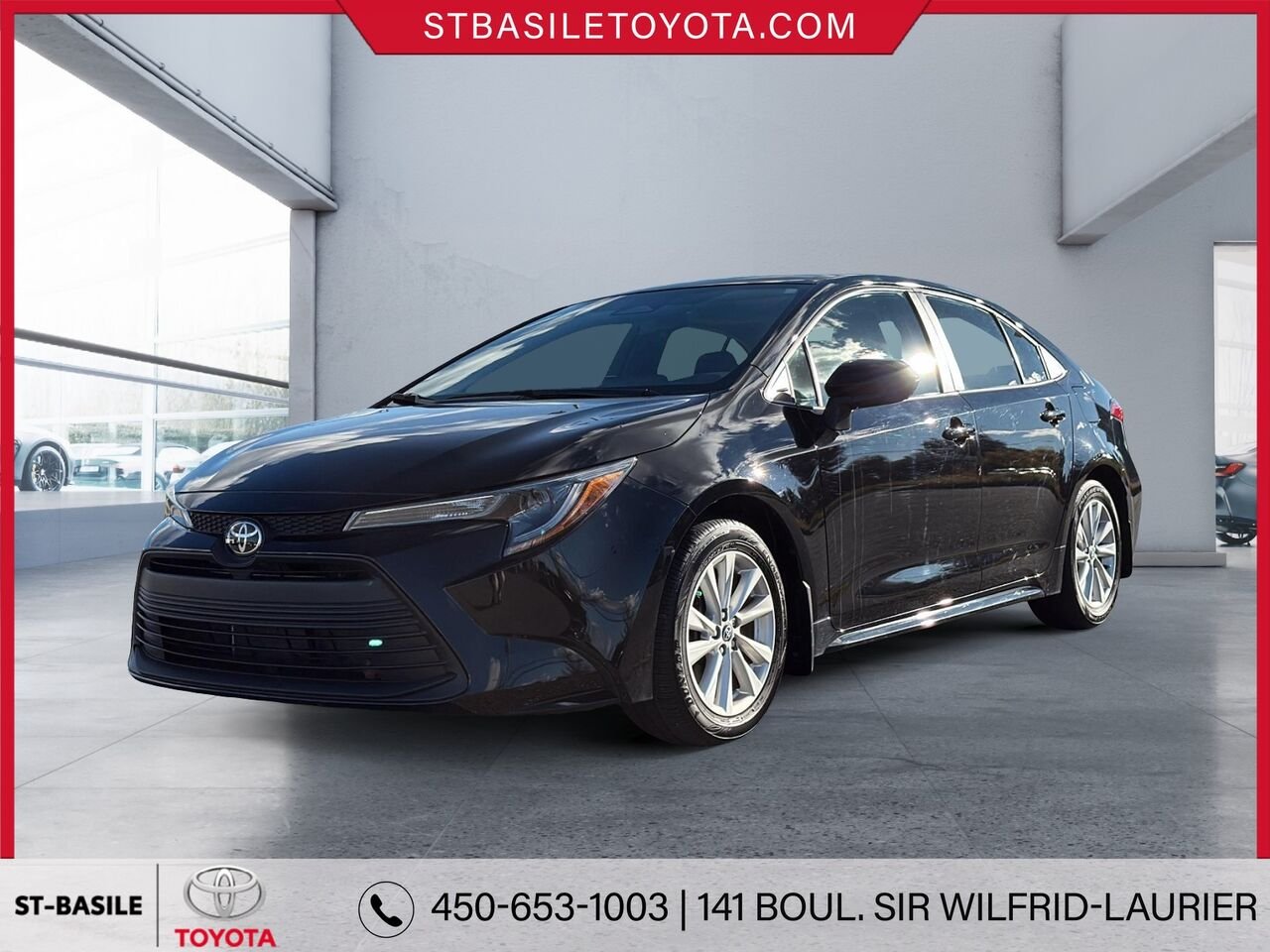 TOYOTA COROLLA 2024 Blanc Saint-Basile-le-Grand - photo #0