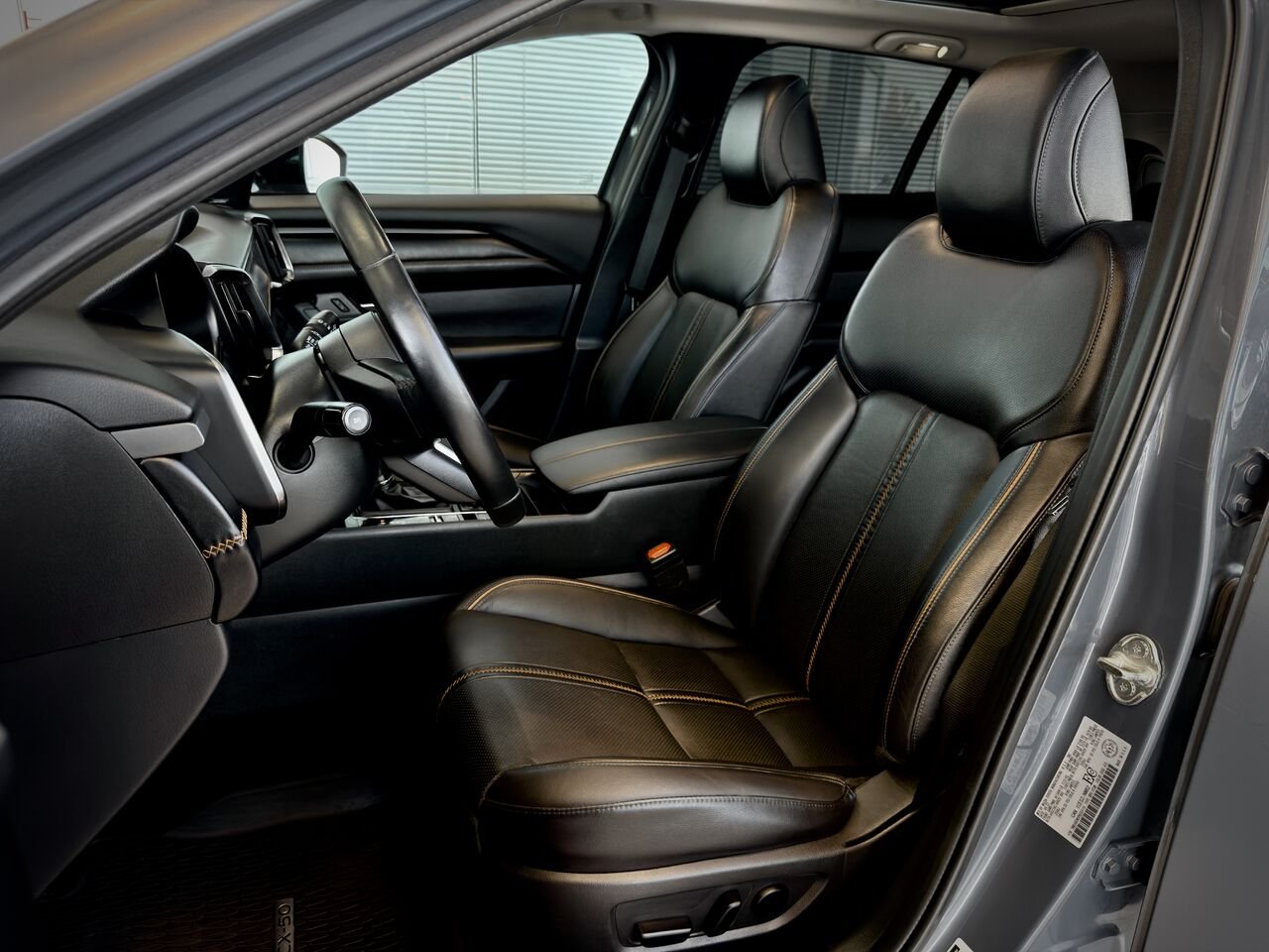 2023 Mazda CX-50 Black Notre-Dame-des-Prairies - photo #18