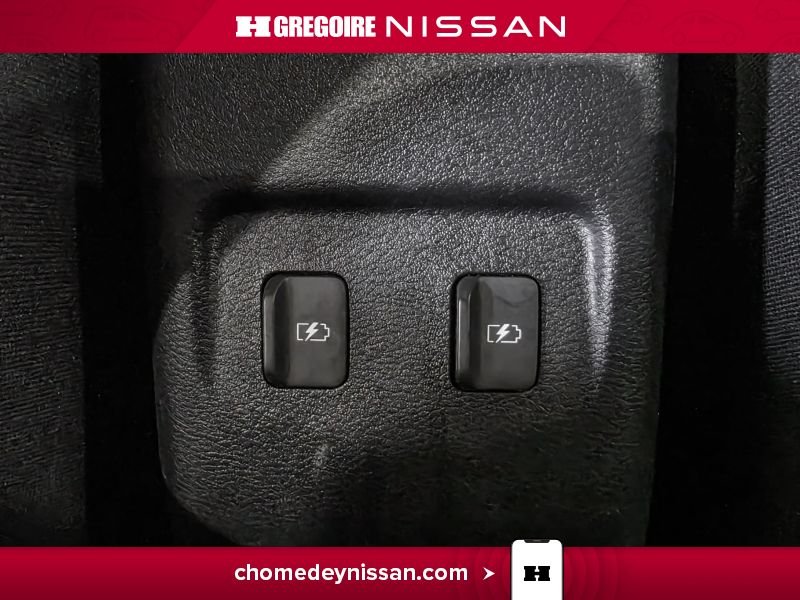 2021 Nissan Kicks Grey Laval - photo #24