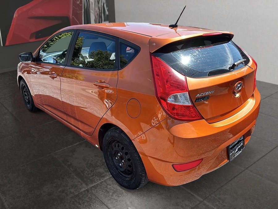 2015 HYUNDAI ACCENT 2015 Orange