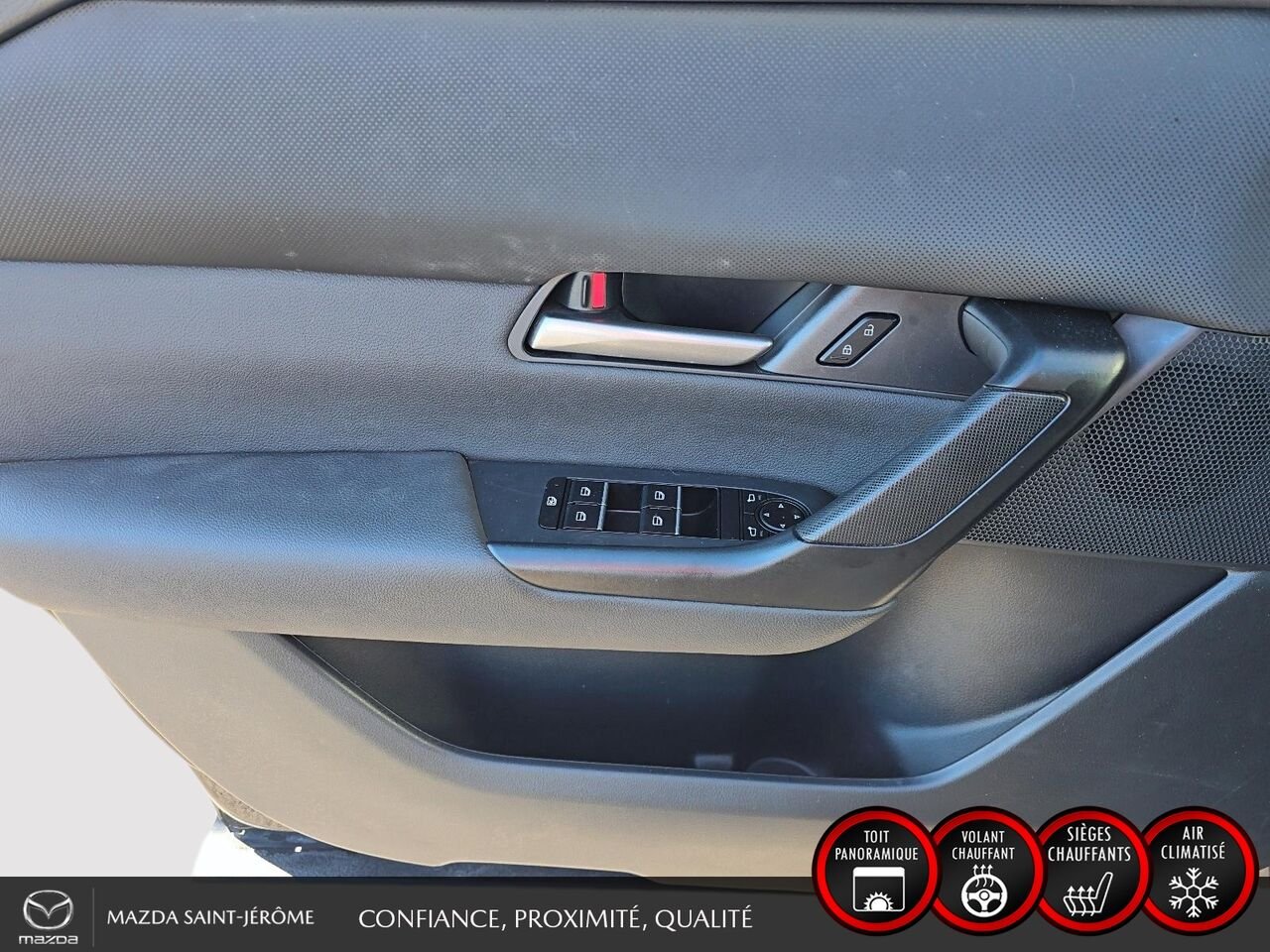 Mazda CX-50 GS-L | 1 PROPRIÉTAIRE | JAMAIS ACCIDENTÉ | TOIT PANORAMIQUE | CUIR | AWD 2025 Noir Saint-Jérôme - photo #11