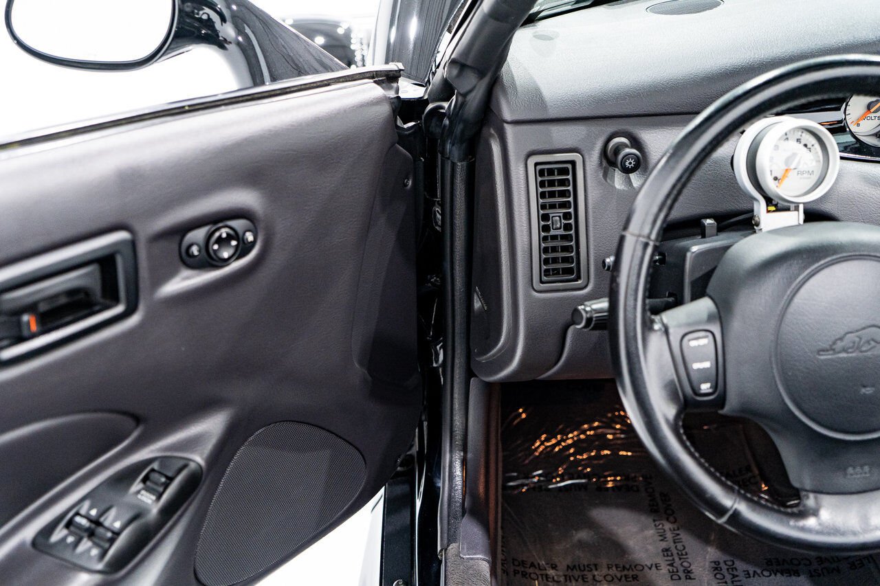 Plymouth Prowler Desirable Black Colour with only 7,611KM (4756mi) from new **PRICE IN USD** 1999 Noir Montréal - photo #66