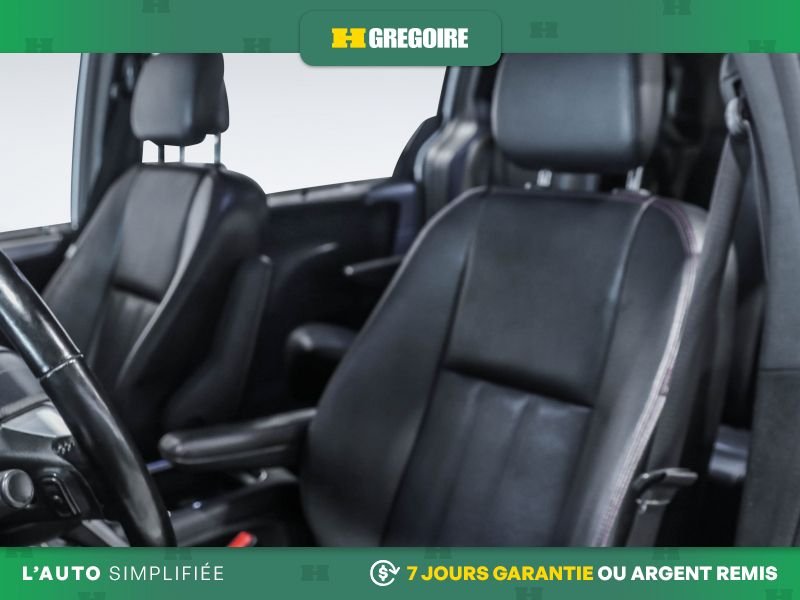 Dodge GR Caravan 822057 | GT AUTO AC MAGS CUIR NAV CAM RECULE 2020 Blanc Laval - photo #15