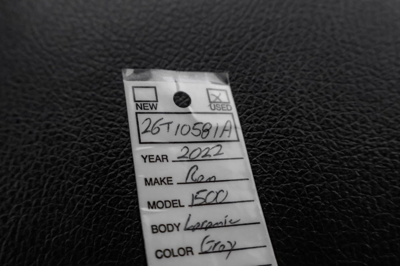 2022 Ram 1500 Laramie 4x4 Crew Cab 5'7 Box Grey Sherwood Park - photo #32