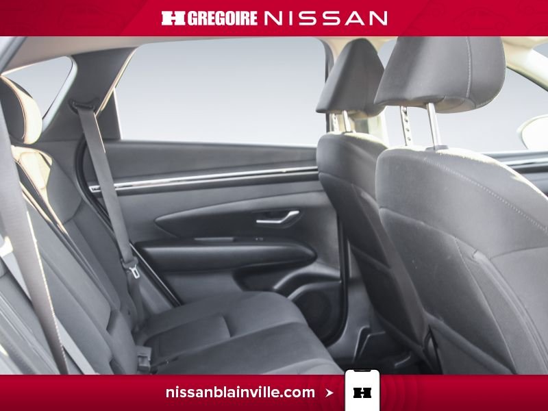 Hyundai Tucson 2022 Blanc Laval - photo #23