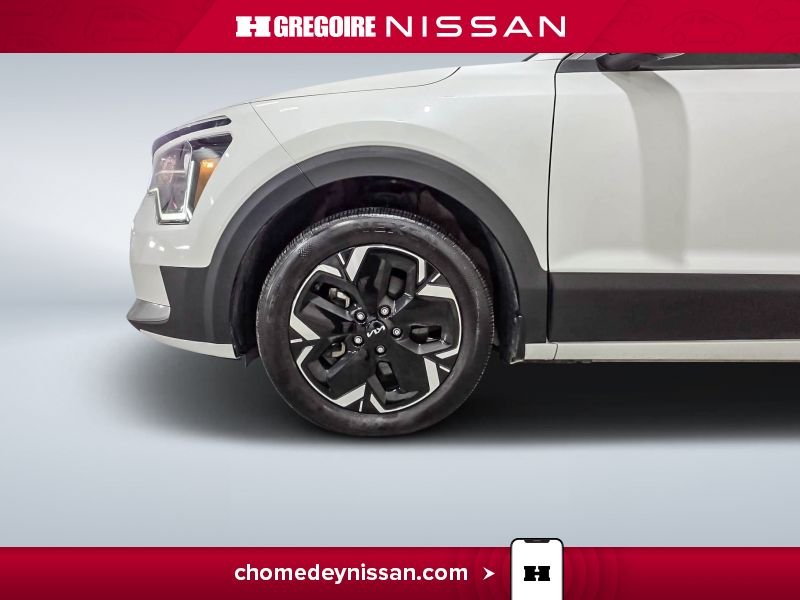 2024 Kia Niro White Blainville - photo #11