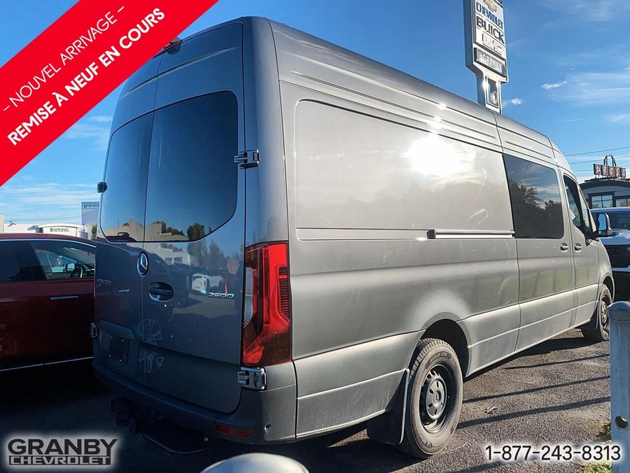 Mercedes-Benz Sprinter fourgonnette utilitaire 2500 4 cyl. en ligne diesel toit surélevé 170 po 2025 Gris
