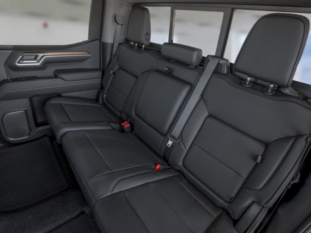 GMC Sierra 1500 Denali cabine multiplace 4RM 147 po 2026 Argent métallisé Thetford Mines - photo #6