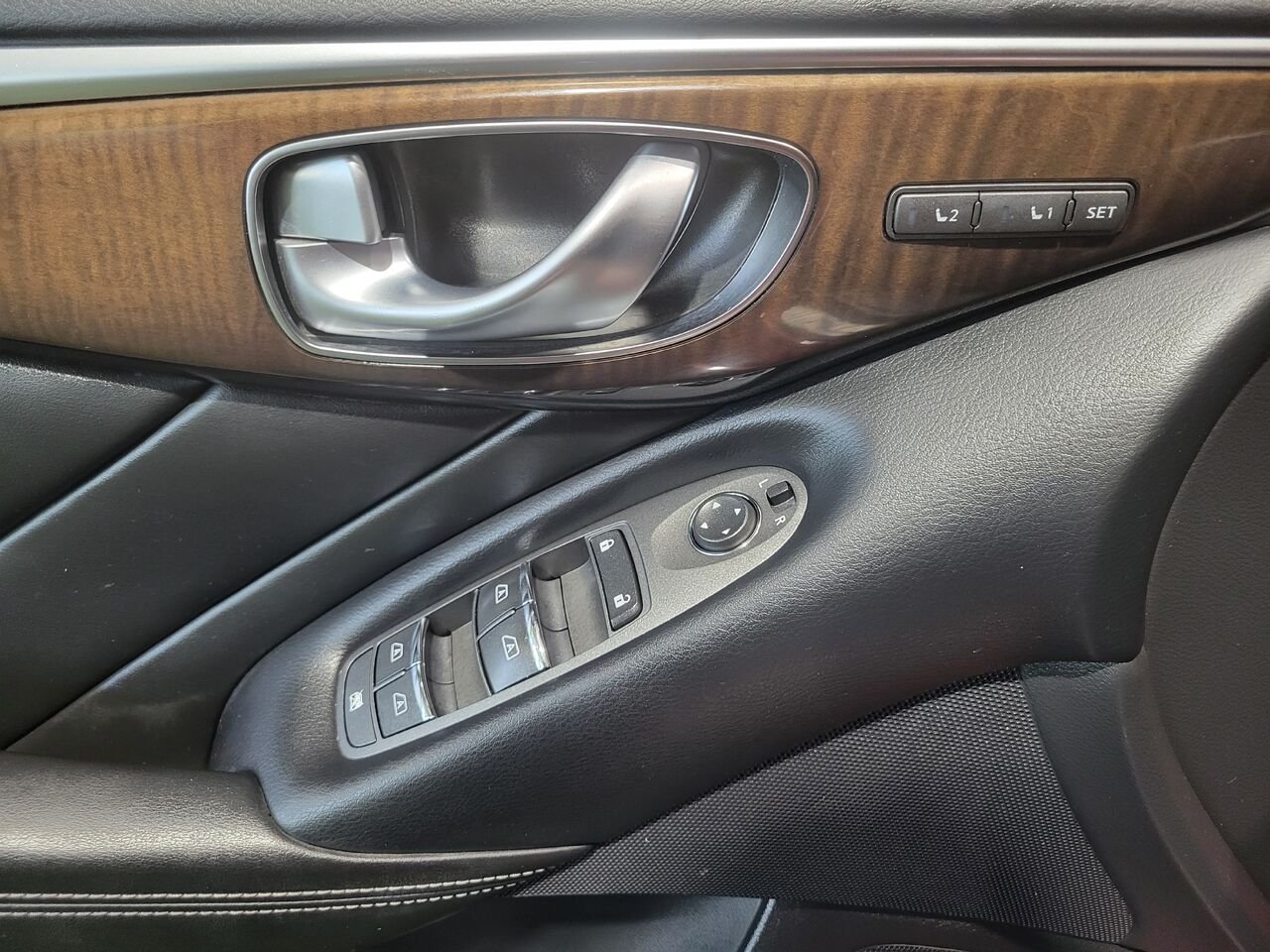 INFINITI Q50 2016 Rouge Longueuil, - photo #9