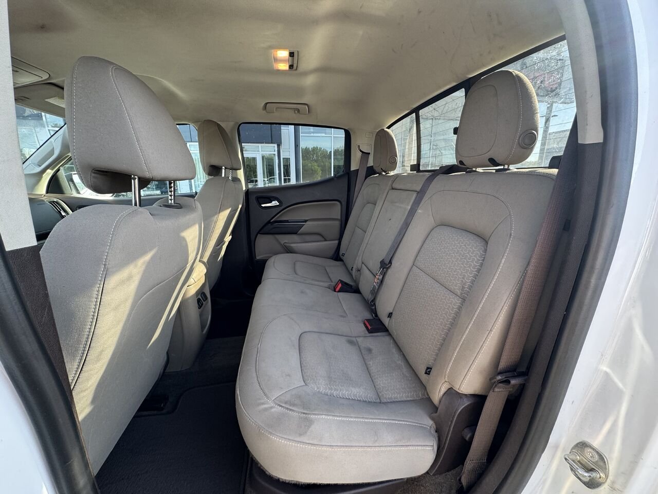 GMC Canyon SLE 2018 Blanc Granby - photo #11