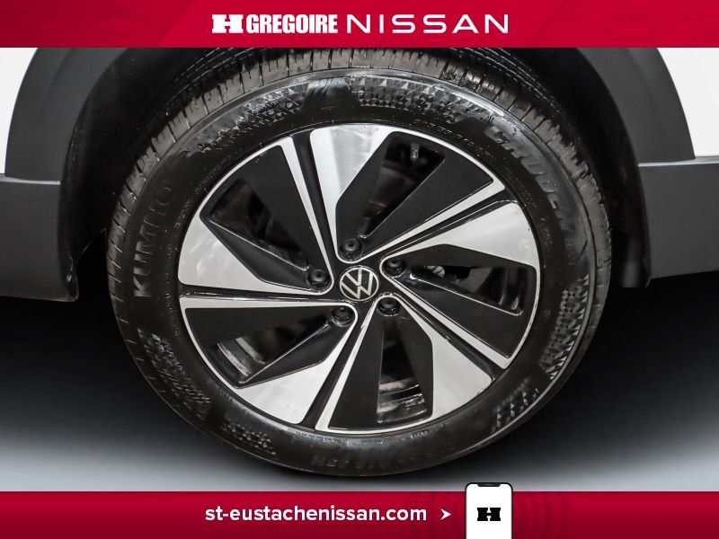 Volkswagen Taos SE4622 | Comfortline MAGS CLIMATISATION DEM. A DISTANCE 2025 Blanc Laval - photo #13