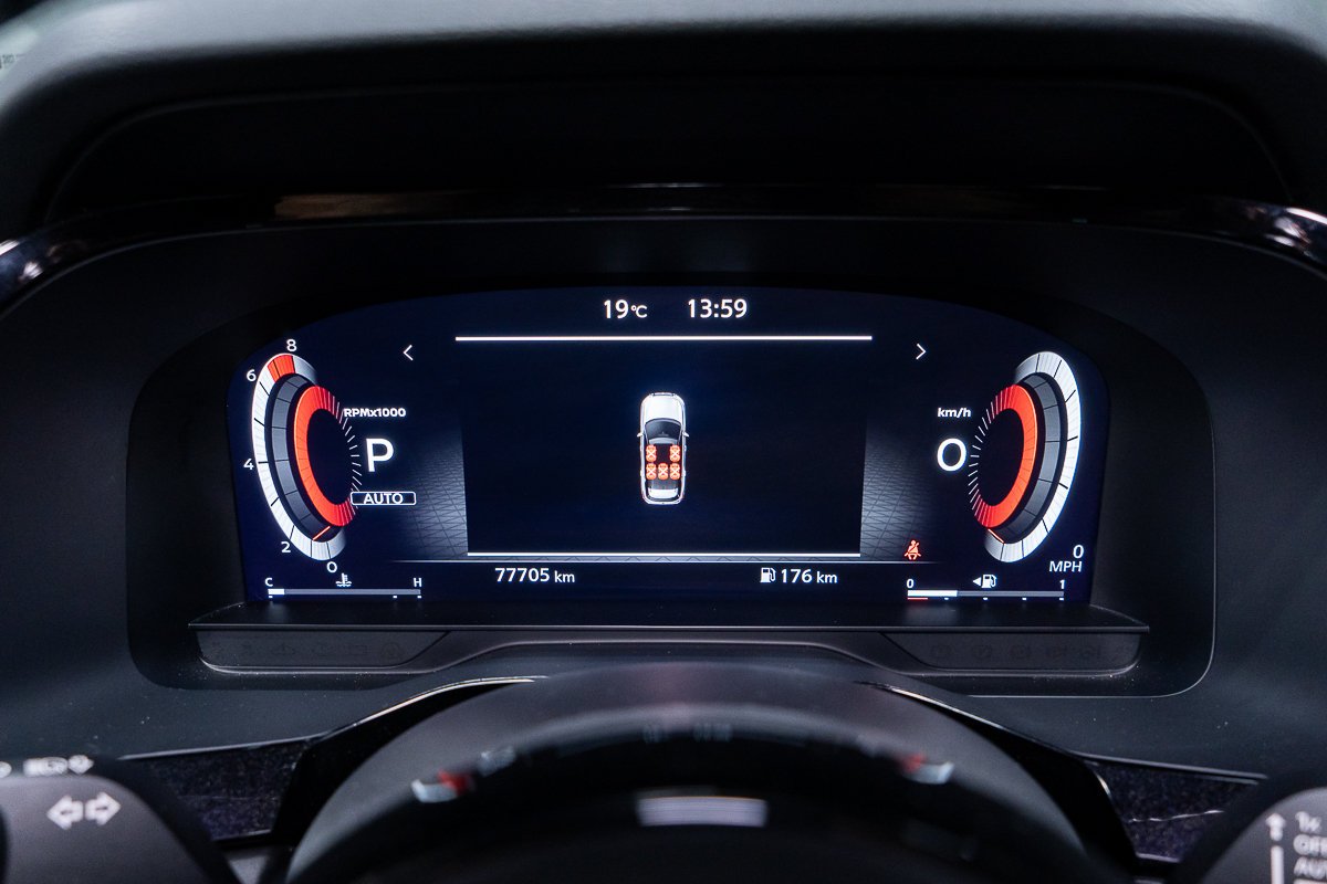 Mitsubishi Outlander ES S-AWC 7 PLACES CARPLAY CAMÉRA 2024 Montréal - photo #16