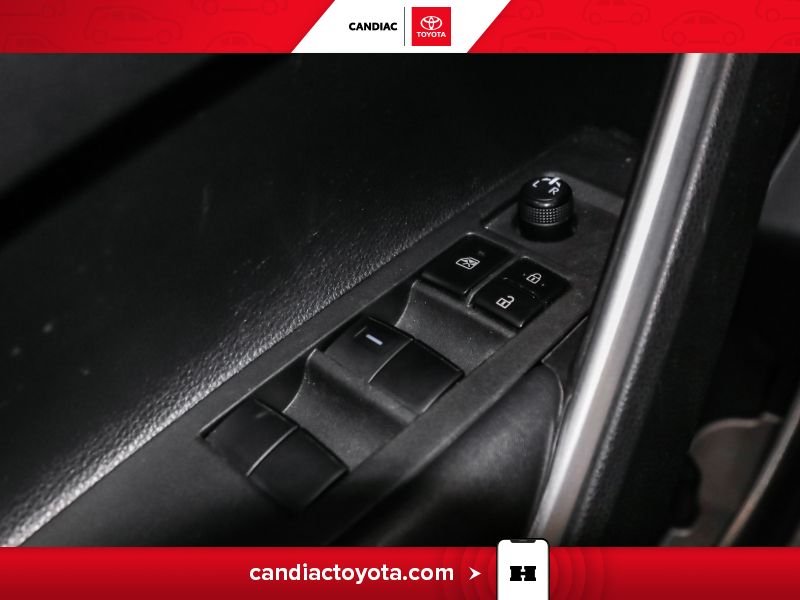 2022 Toyota Corolla Black Laval - photo #24