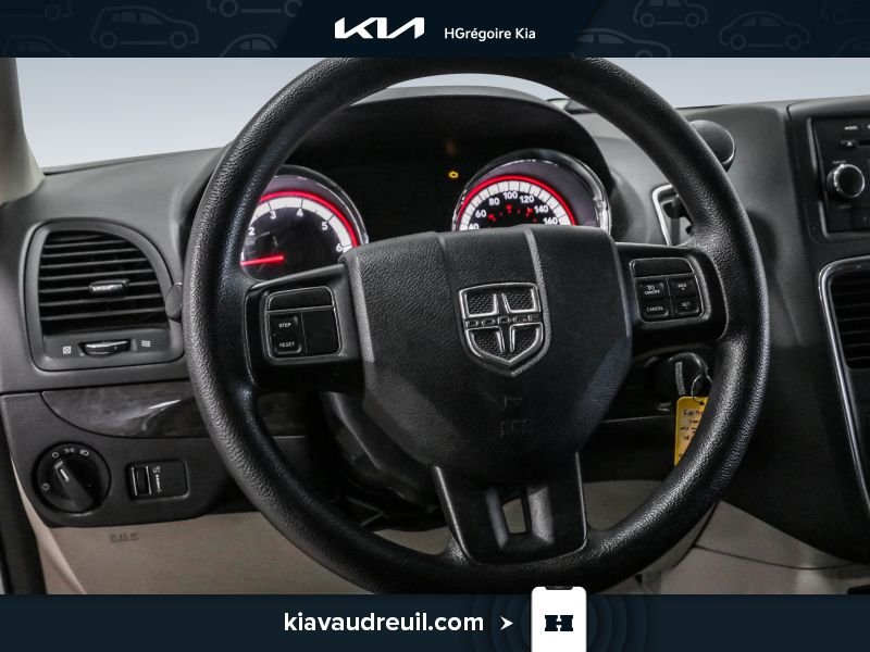 Dodge GR Caravan 2017 Blanc Blainville - photo #11