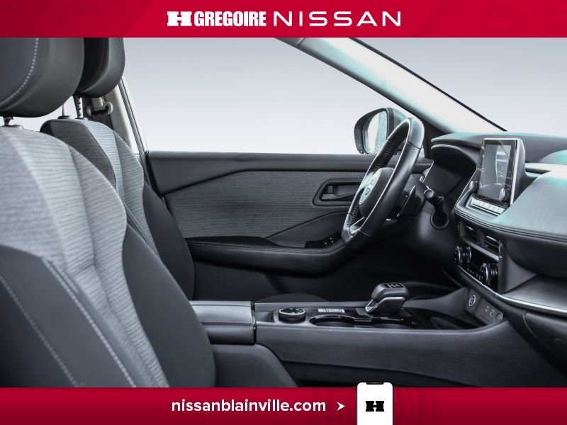 2022 Nissan Rogue Grey Blainville - photo #20
