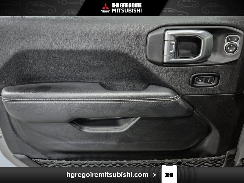 2022 Jeep Wrangler Grey Laval - photo #12