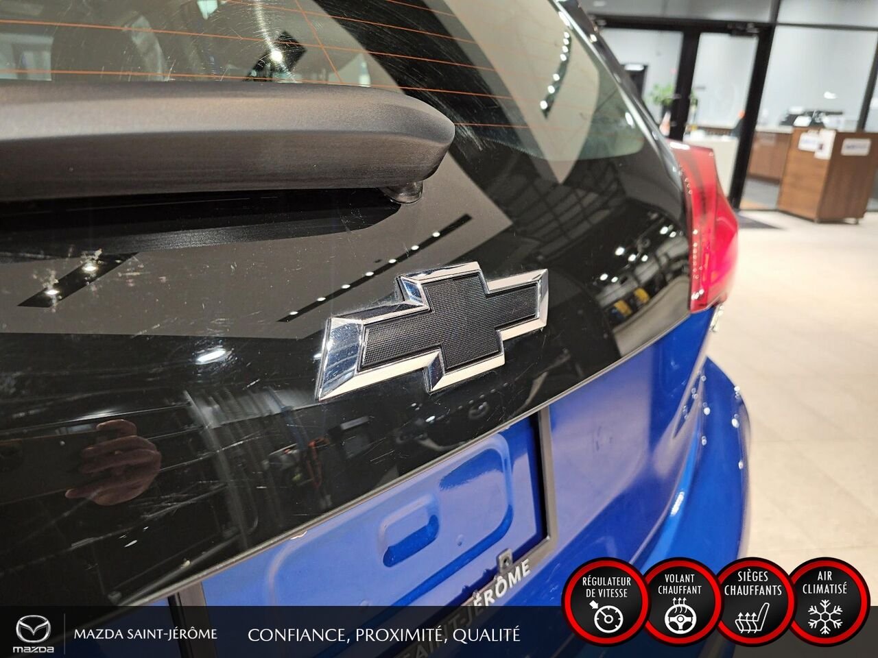Chevrolet Bolt EV LT | UN SEUL PROPRIÉTAIRE | JAMAIS ACCIDENTÉ | RECHARGE RAPIDE 2020 Bleu Saint-Jérôme - photo #7
