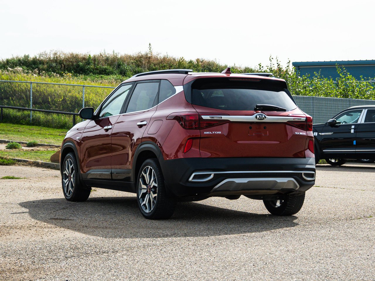 2021 Kia Seltos SX Turbo AWD Orange Sherwood Park - photo #11
