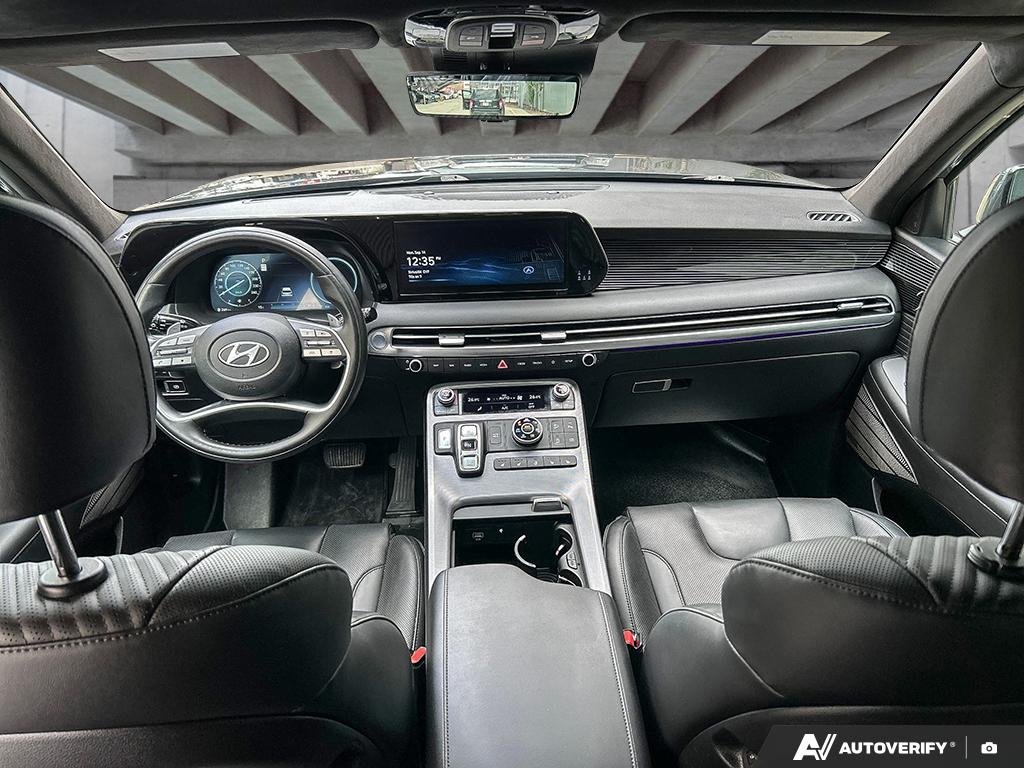 2023 Hyundai Palisade 2700008A | Ultimate Calligraphy, very low kms! Edmonton - photo #23
