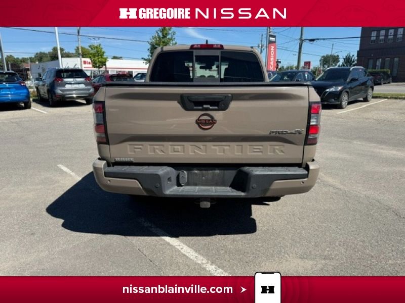 2022 Nissan Frontier Brown Laval - photo #13