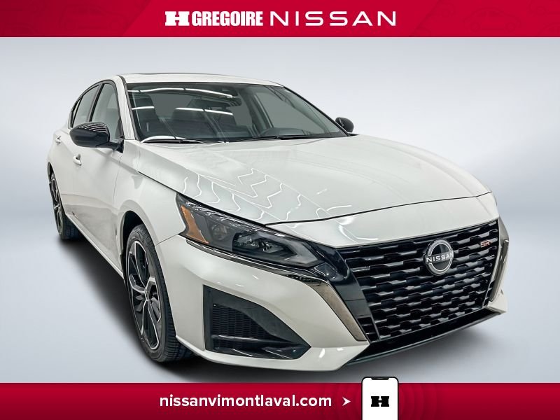 Nissan Altima SR CARPLAY awd CAMERA a partir de 2.99% 2025 Blanc