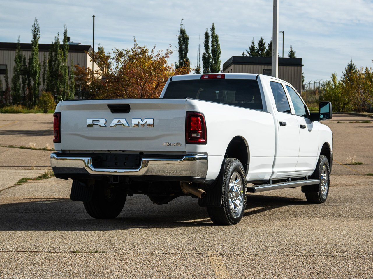 2025 Ram 2500 Tradesman 4x4 Crew Cab 8' Box White Sherwood Park - photo #13
