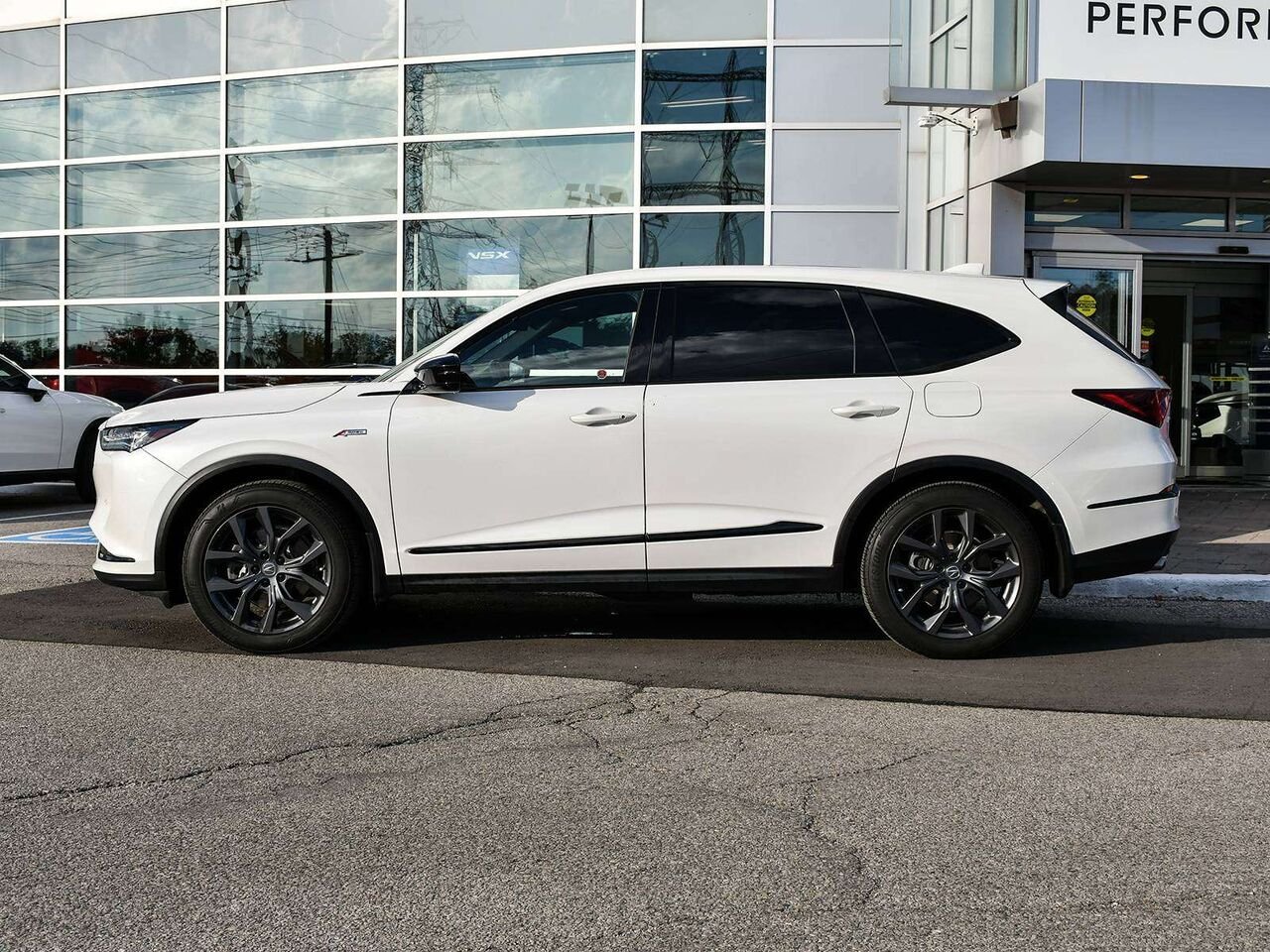 2023 Acura MDX A-Spec - ACURA CERTIFIED White Etobicoke - photo #5