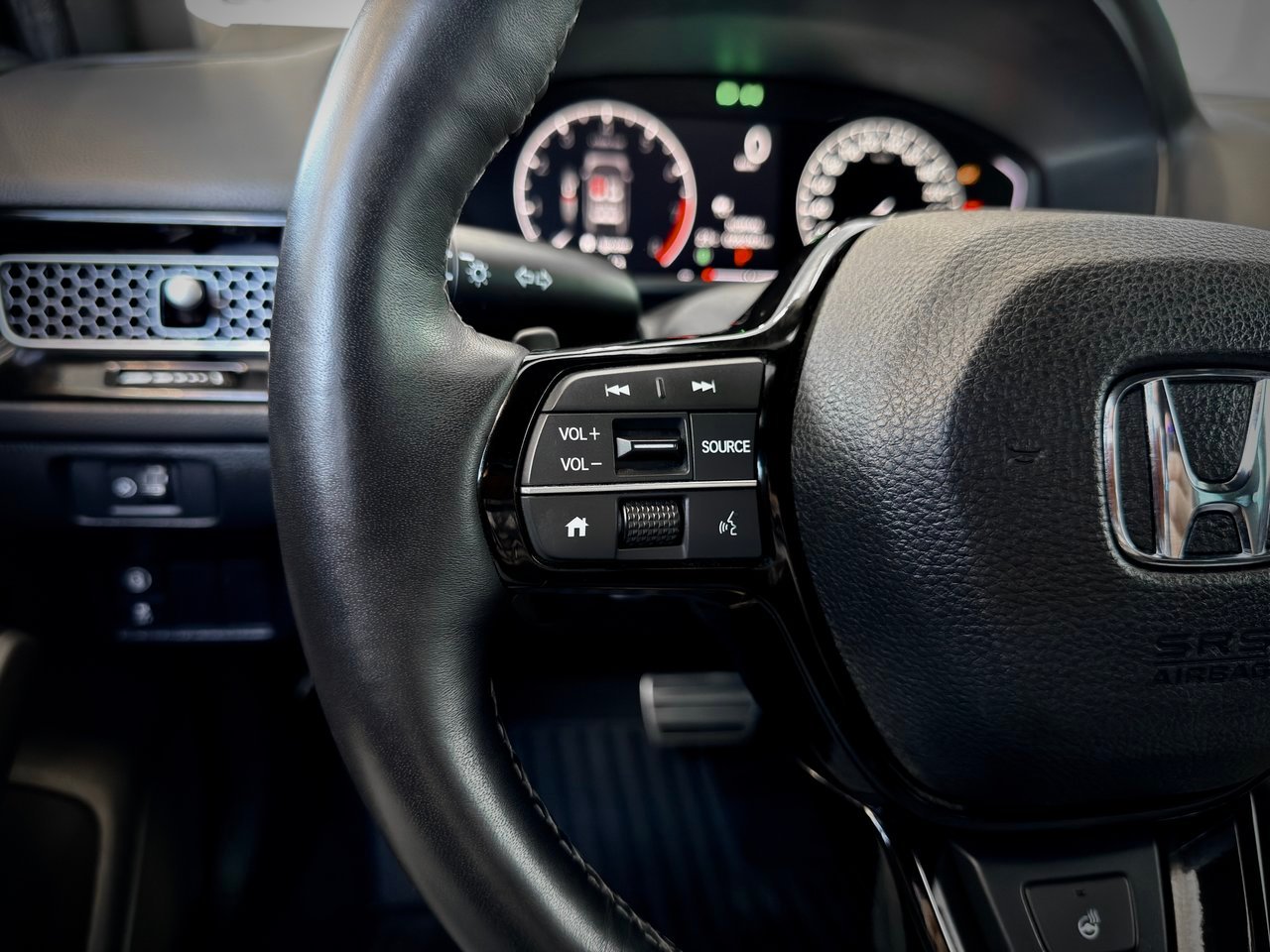 2024 Honda Civic Sedan White Notre-Dame-des-Prairies - photo #25