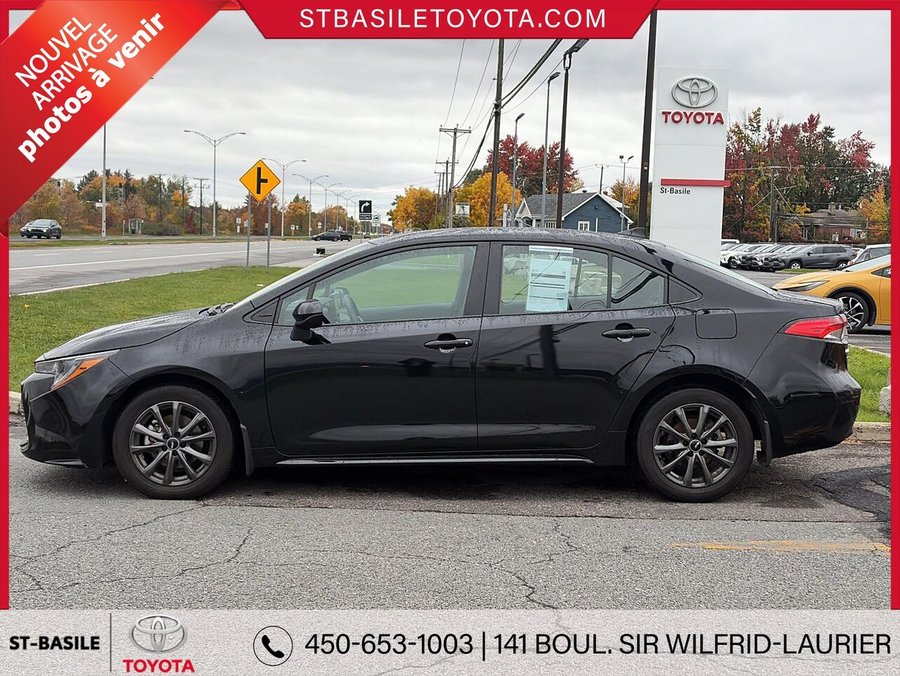 TOYOTA COROLLA LE FWD 2024 Noir