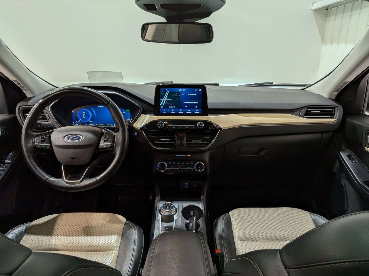 2022 Ford Escape Titanium Plug-In Hybrid FWD Grey Val-David - photo #12