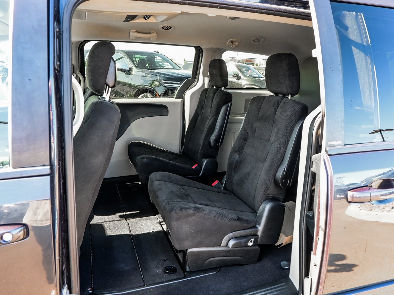 2013 Dodge Grand Caravan 4dr Wgn SXT Grey Sherwood Park - photo #28