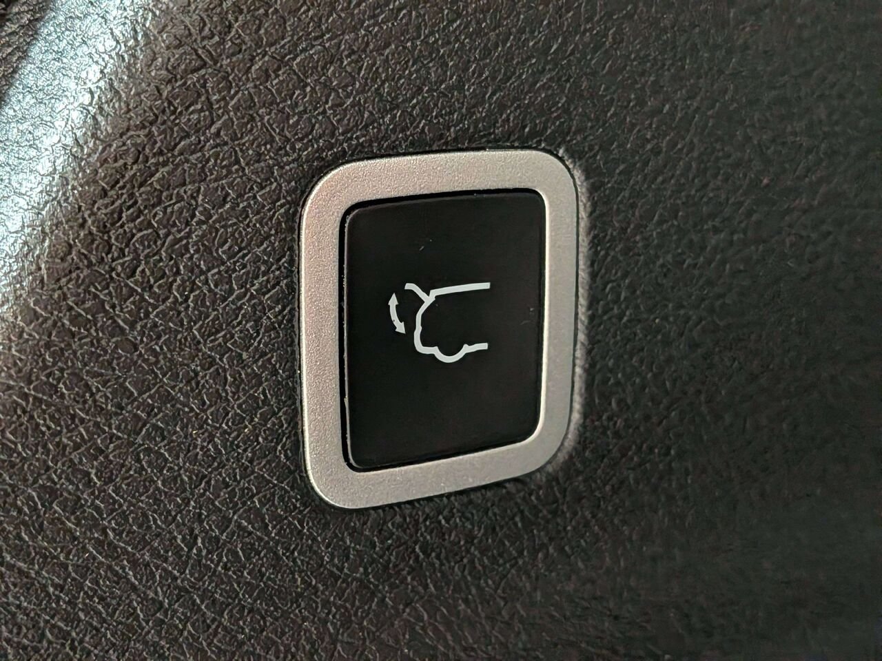2025 Chrysler Pacifica Select FWD White Val-David - photo #6