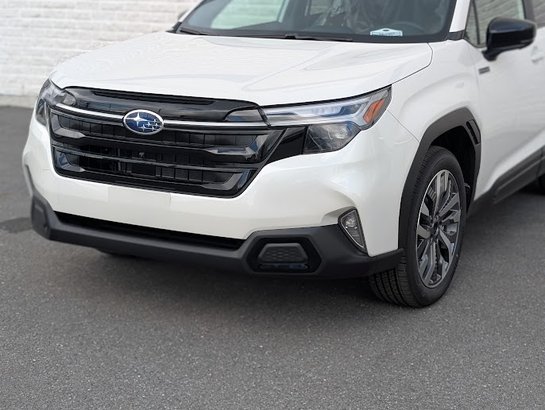 SUBARU Forester PREMIER HYBRIDE 2026 Blanc cristal nacré