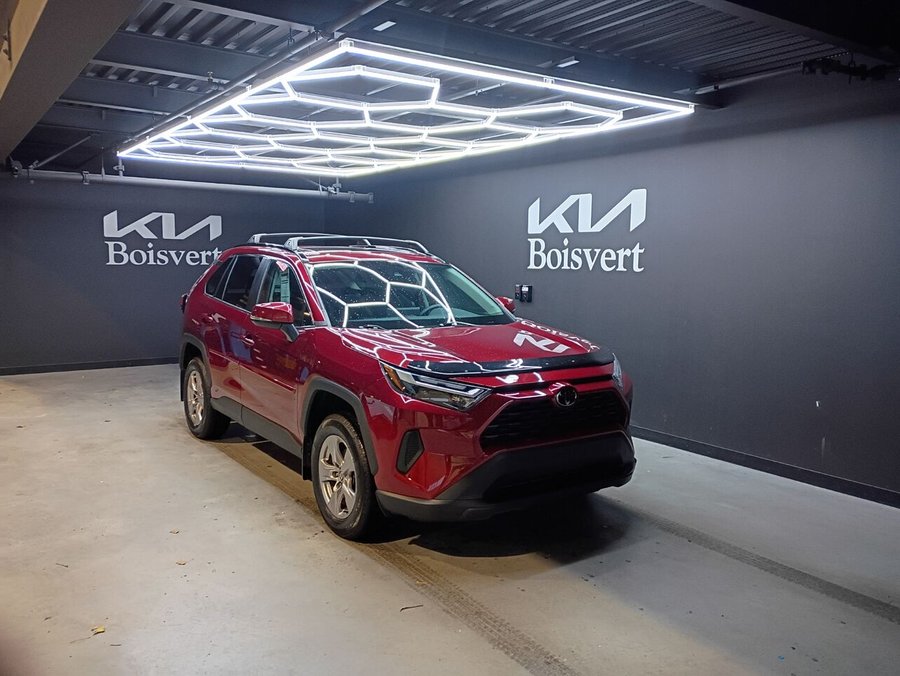 Toyota RAV4 XLE TI 2022 Rouge