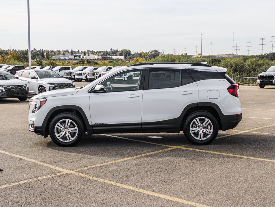 2024 GMC Terrain SLE 1.5T AWD | Driver Convenience Package White