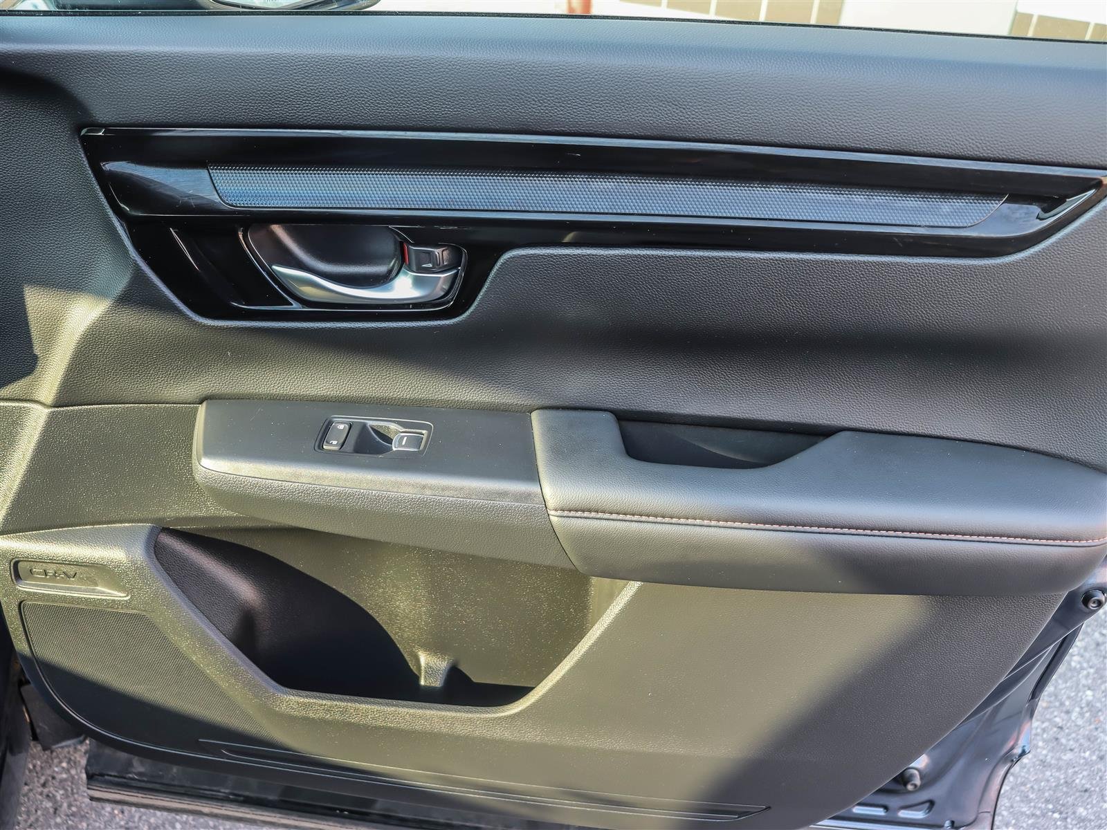 2023 Honda CR-V Hybrid Touring Ottawa & Gatineau - photo #16