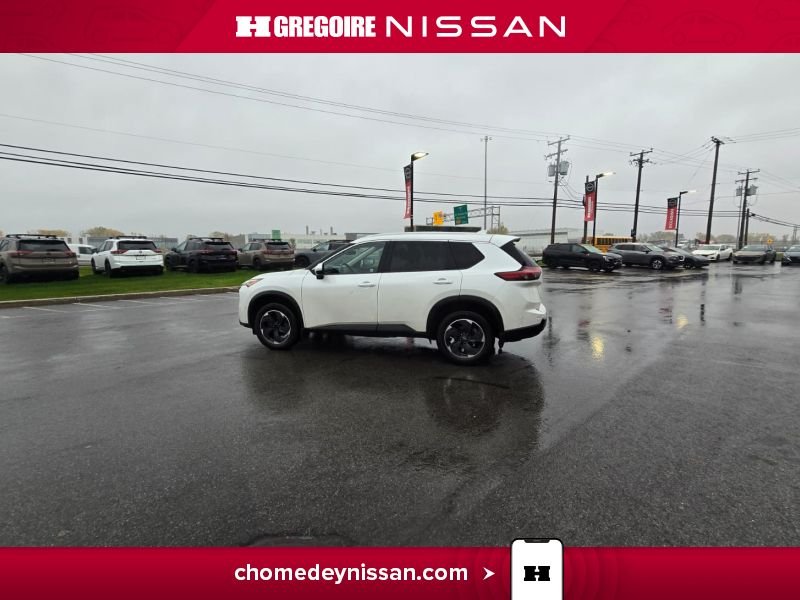 Nissan Rogue CL7567 | SV Moonroof * AWD *Carplay * Bancs Chauffants 2024 Blanc Laval - photo #5