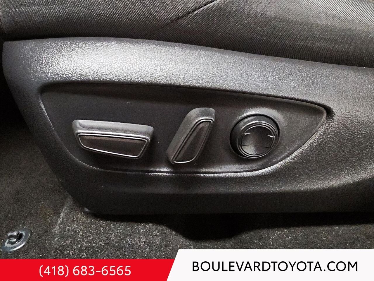 Toyota RAV4 Prime 100412A-9 | SE, AWD 2021 Argent Québec - photo #5