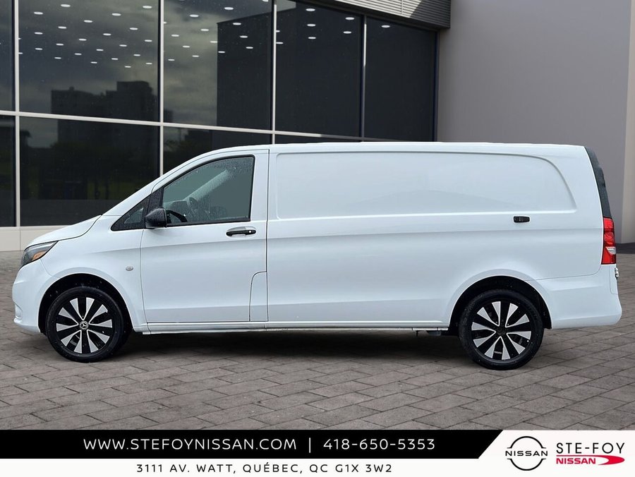 Mercedes-Benz Metris fourgonnette utilitaire Empattement de 135 po 2023 Blanc