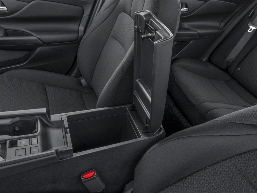 Nissan Sentra S 2027 gray