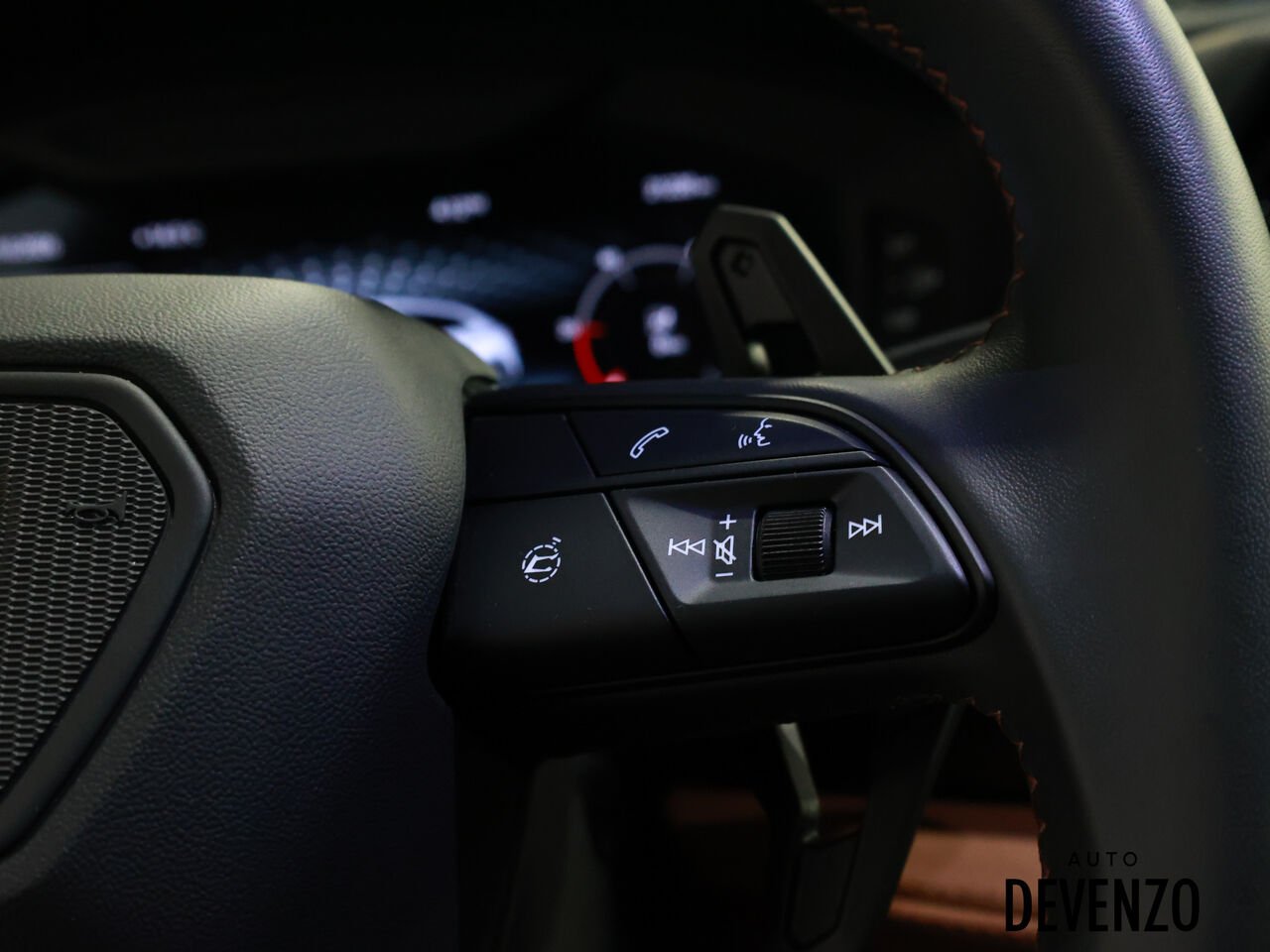 Lamborghini Urus 2025 Blanc Saint-Eustache - photo #12