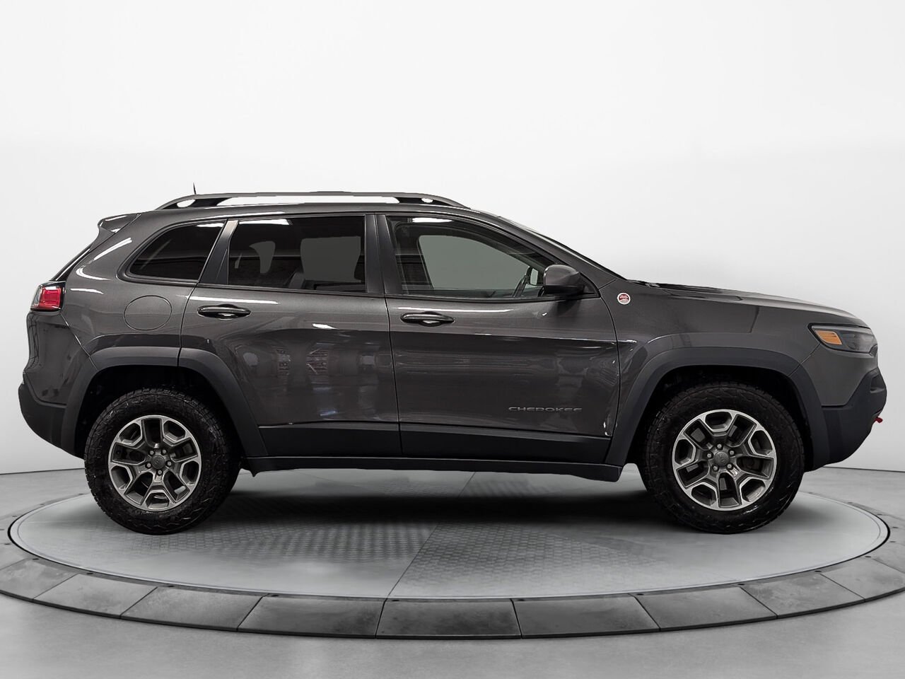 2020 Jeep CHEROKEE 4x4 Trailhawk Moteur V6 Hitch Cuir Other Sherbrooke - photo #4